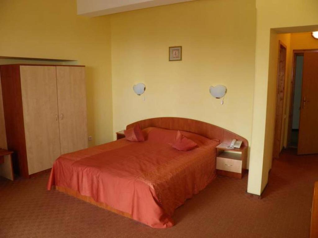 Hotel Cota 1400 Sinaia Quarto foto